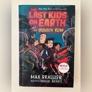 The last kids on Earth and the Skeleton Road book new
